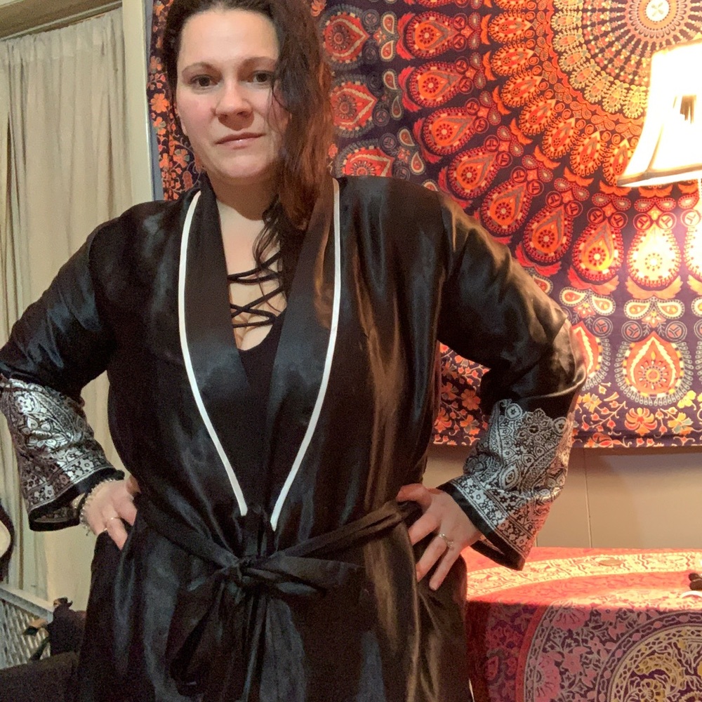 Silk bathrobe - Picture 2 of 4